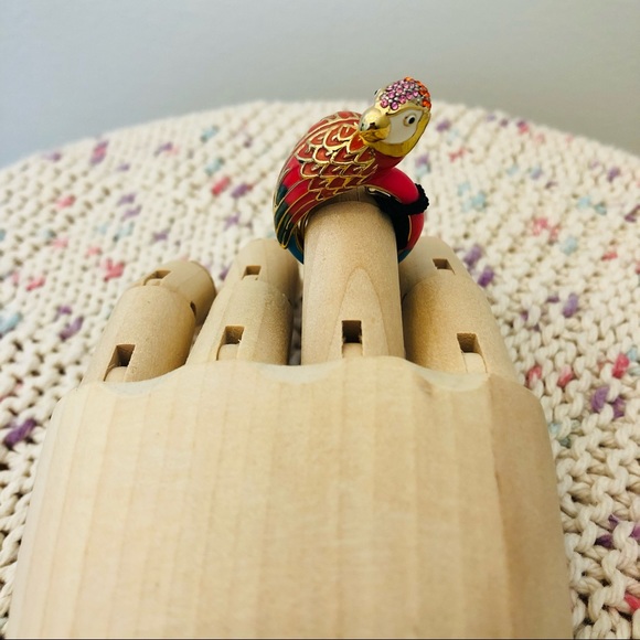 Brand new Juicy Couture Enamel Parrot Ring with Rhinestones - Picture 1 of 4